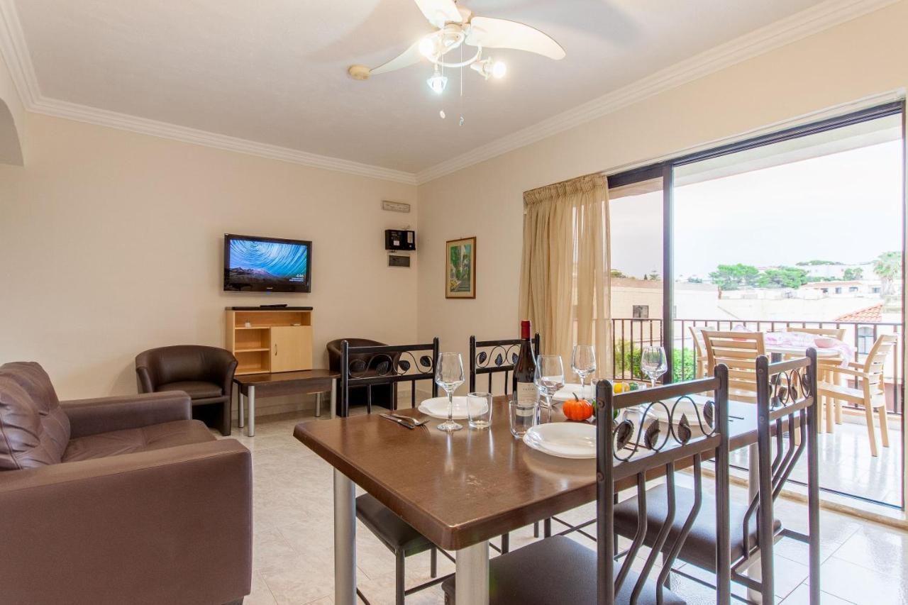 Pool And Sea Merill Apartments - Happy Rentals Mellieħa Exteriér fotografie